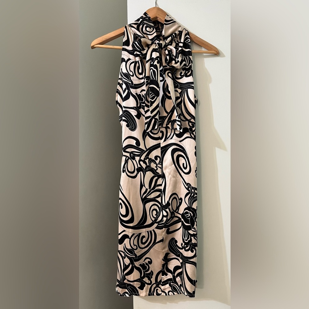 🇨🇦 LAV & KUSH 💯 silk black and ivory floral midi dress with sash neck - Picture 5 of 13